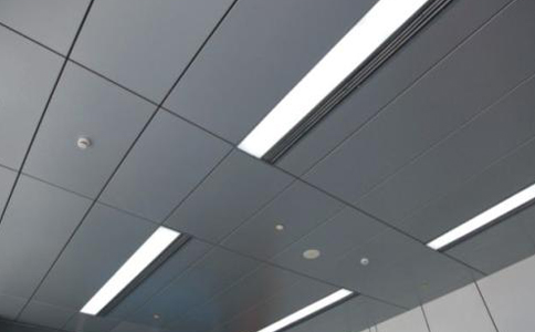 鋁扣板的使用壽命-衛生間鋁扣板吊頂怎么樣