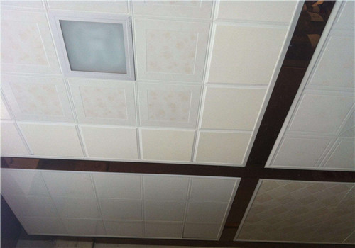 鋁合金扣板多少錢一平方米-鋁扣板吊頂包工包料多少錢