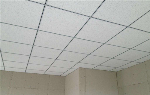 鋁扣板吊頂有什么優缺點-礦棉板和鋁扣板吊頂那個好呢