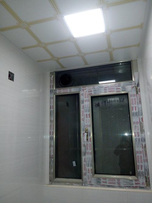 廚房吊鋁扣板品牌-廚房鋁扣板吊頂品牌排名-廚房衛生鋁扣板吊頂品牌