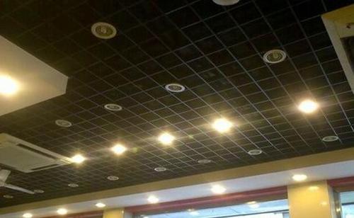 全國集成吊頂批發-集成吊頂比傳統吊頂能打