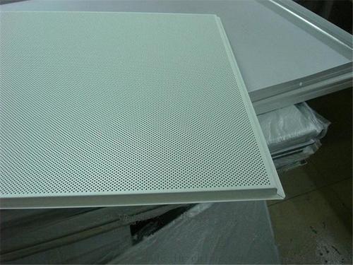 600鋁扣板廠家-沖孔鋁扣板規格這些事