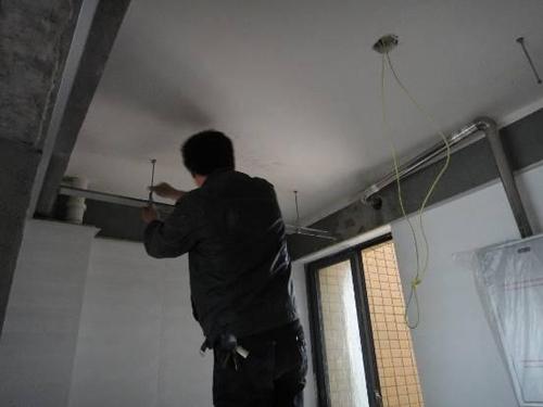 集成吊頂步驟圖解-廚衛集成吊頂廠家告訴你