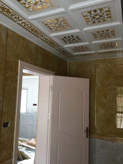 鋁合金扣板單價-微孔鋁扣板綜合單價表-鋁扣板天花綜合單價