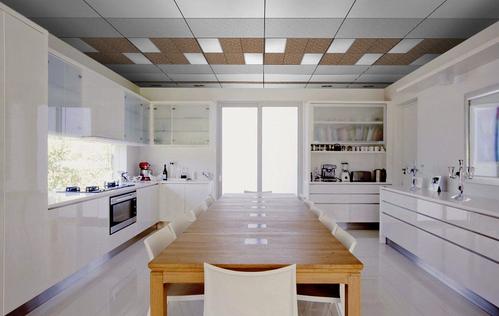 吊頂材料的價格是鋁扣板-衛生間吊頂的材料