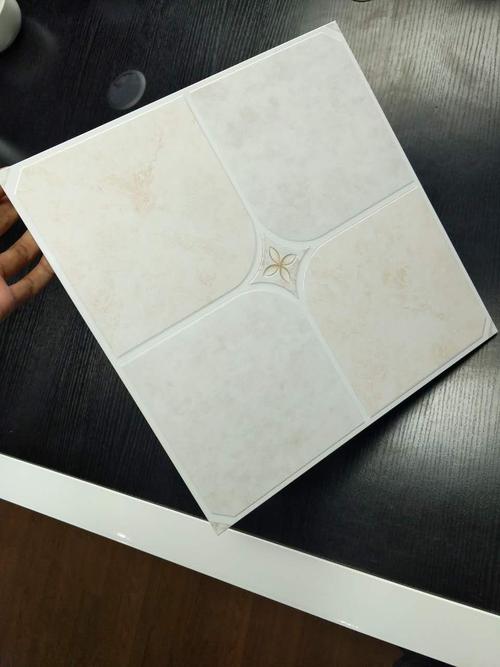 鋁扣板吊頂單價包材料-鋁扣板吊頂材料的規格尺寸和單價-鋁扣板吊頂材料單