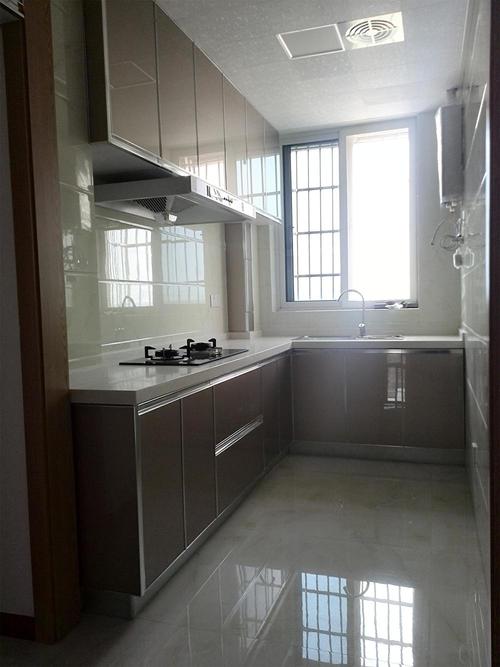 集成吊頂鋁扣板什么牌子的好-集成吊頂鋁扣板的厚度多少好