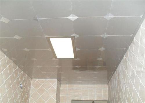 鋁扣板生產供應廠家-衛生間鋁扣板吊頂廠家表示集成吊頂的維護保養很重要
