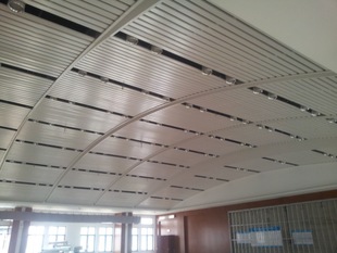 鋁扣板條價格-300x300鋁扣板價格線條-條型鋁扣板價格