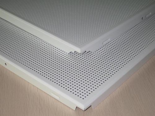 鋁扣板的使用壽命-衛生間鋁扣板吊頂怎么樣