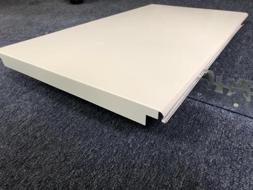 無錫鋁扣板墻面-穿孔鋁扣板加無紡布