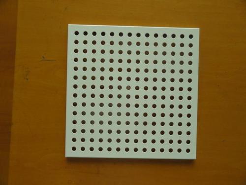 扣板還是鋁板貴-鋁扣板貴還是木吊板貴-鋁扣板貴還是格柵貴