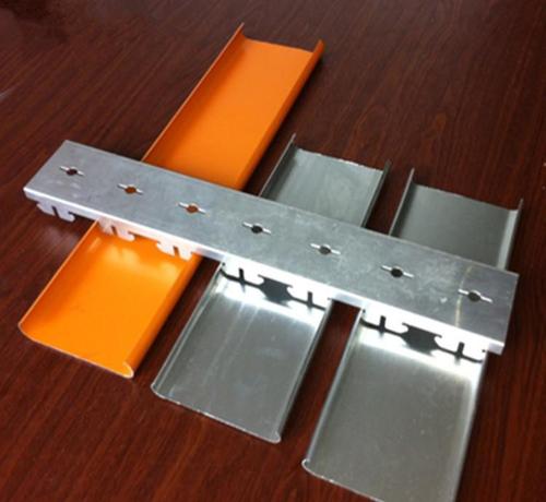 型鋁扣板圖片-怎么選到優質鋁扣板