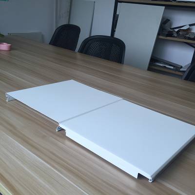 鋁扣板條批發廠家-300x300鋁扣板批發廠家-長春鋁扣板廠家批發廠家