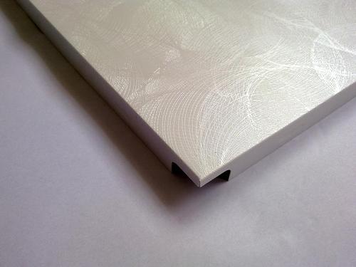 鋁扣板會生銹嗎-鋁扣板批發廠家之廚衛鋁扣板吊頂生銹怎么辦