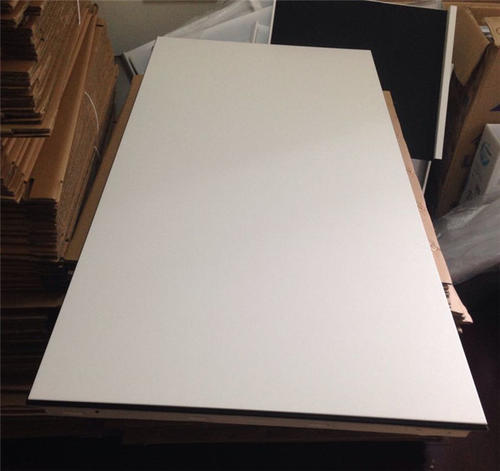 鋁扣板生產供應廠家-衛生間鋁扣板吊頂廠家表示集成吊頂的維護保養很重要