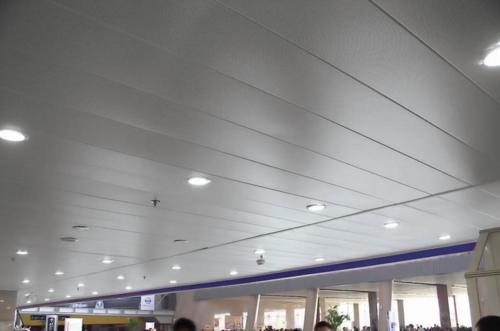 衡陽鋁扣板批發-鋁扣板處理工藝怎么選