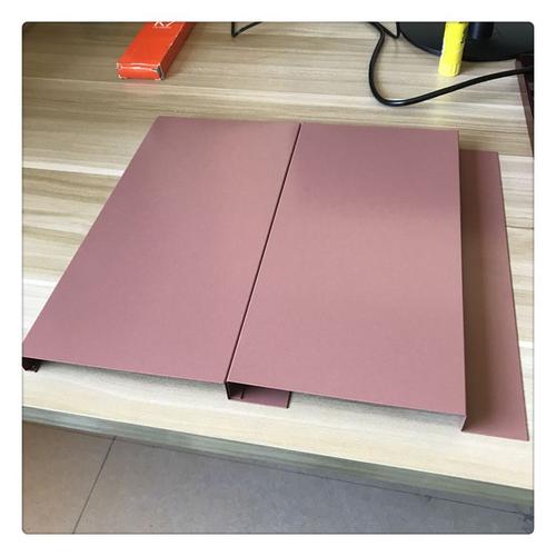 條形鋁扣板廠家定制-無錫博物館仿木紋條形鋁板工程裝修定制