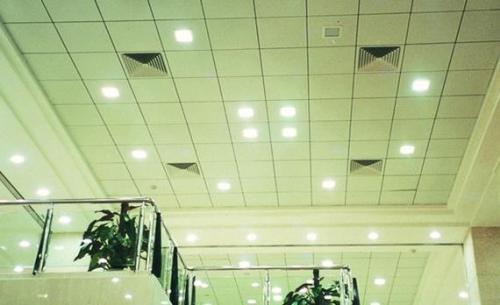 工程鋁扣板天花-醫科大學附屬第一醫院鋁天花吊頂裝修工程案例