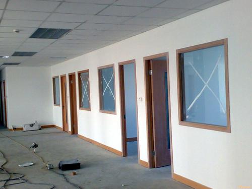 墻面鋁扣板聯系廠家-來跟著鋁扣板批發廠家看看吧