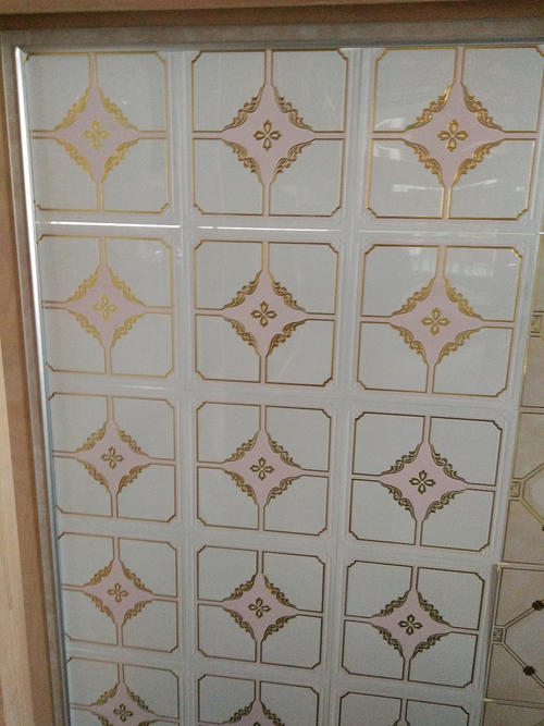 豪華大廳集成吊頂-鋁扣板集成吊頂適合裝哪里