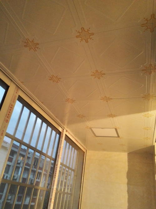 衛生間天花鋁扣板-衛生間鋁扣板天花板圖-衛生間天花鋁扣板款式