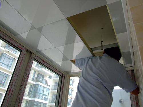 家庭衛生間鋁扣板吊頂-衛生間集成吊頂安裝秘籍