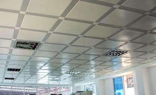 方形鋁扣板吊頂-方形廚房吊頂鋁扣板用長方形還是正-方形鋁扣板吊長方形好還是正