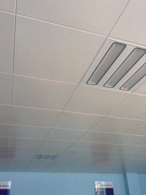 有生產鋁合金吊頂鋁扣板-清遠鋁扣板吊頂生產廠家告訴你