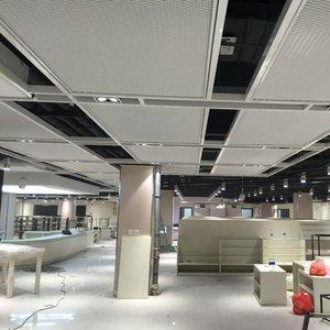 鋁板集成吊頂生產-鋁扣板集成吊頂和石膏吊頂