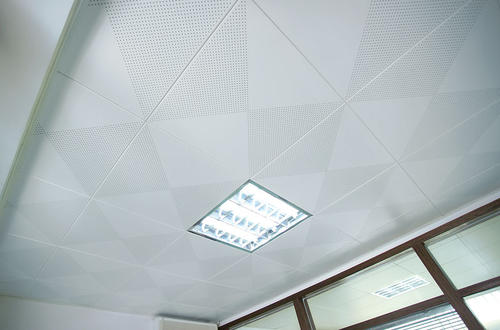 沖孔鋁扣板吊頂-想知道沖孔鋁扣板有哪些優點