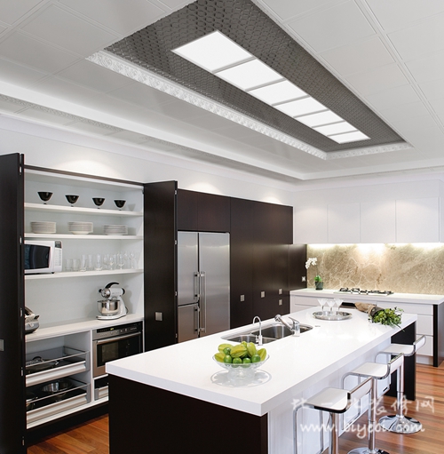 廚房鋁扣板吊頂材料-廚房鋁扣板吊頂效果好不好