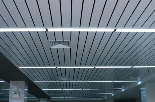 鋁扣板天花-鋁鈣板天花與鋁扣板天花-鋁扣板天花露天