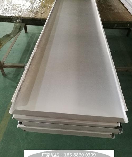 遵義鋁扣板廠家-佛山鋁扣板廠家之什么影響鋁扣板批發價格