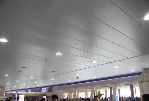 吊頂板鋁扣板-陽臺吊頂用鋁扣板吊頂的優勢