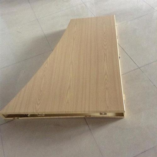 商丘鋁單板廠電話-告訴你如何去采購一個優異的氟碳鋁單板制作公司