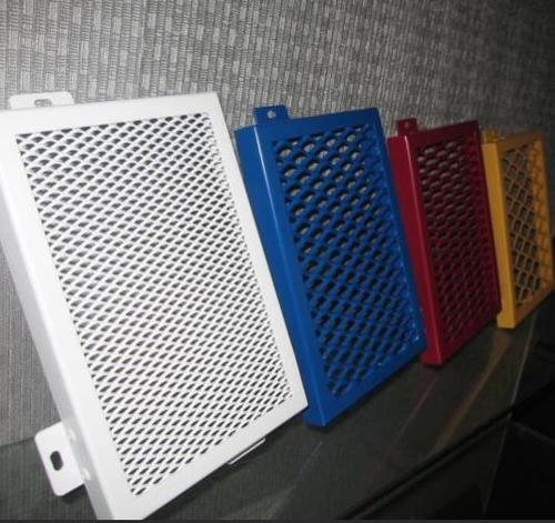 鋁單板廠家官網-佛山鋁天花板廠家之在哪里能找到h型鋁扣板廠家