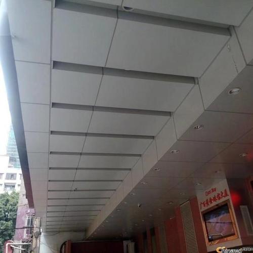 天津鋁單板供應-幕墻鋁單板打造天津新城市中心巨型百葉效果