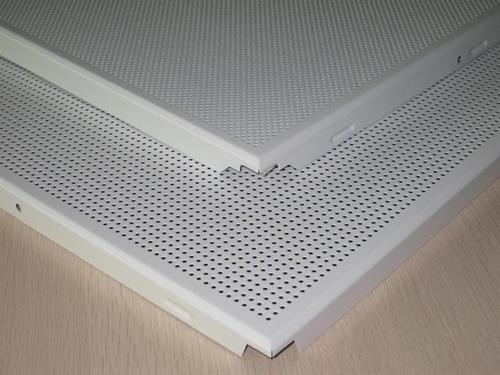 福建鋁扣板吊頂-助力京臺高速福建建甌加油站防風條扣板裝飾