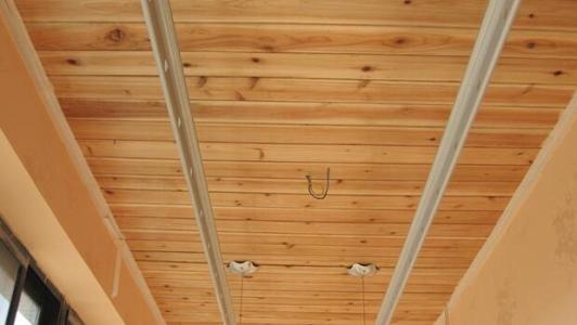 鋁扣板桑拿板-室內鋁扣板廠家講講這些材料怎樣