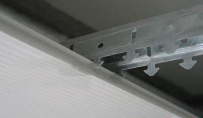 鋁扣板吊頂吊桿-鋁扣板批發廠家教你準備鋁扣板吊頂輔料