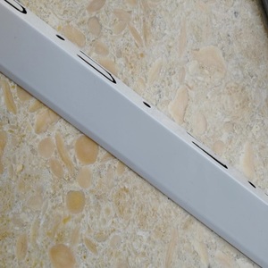 集成吊頂主骨連接-中山集成吊頂廠家鋁扣板三角龍骨的接法