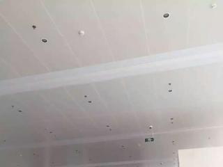 鋁扣板吊頂規格-鋁單板、鋁扣板的區別分類和常用規格尺寸