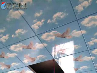 室內墻面鋁扣板裝飾材料-室內鋁扣板廠家講吊頂這種常用的裝飾方法