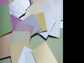 彩色鋁扣板價格-衛生間鋁扣板吊頂廠家教你