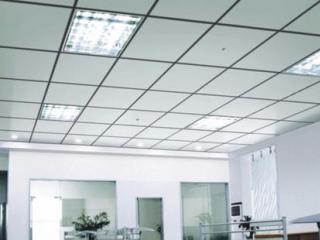 鋁合金扣板吊頂大圖-區分選購PVC塑料扣板和鋁合金扣板