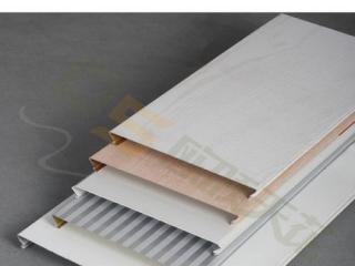 長條鋁扣板寬度-吊頂鋁扣板規格厚度有哪些