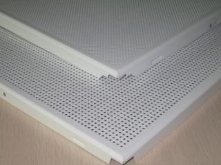 古典鋁扣板吊頂-走廊通道鋁扣板吊頂廠家分析你聽