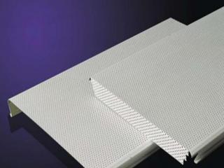 貴陽鋁扣板批發市場-來跟著鋁扣板批發廠家看看吧