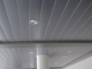 集成吊頂大板市場-集成吊頂選購這些小技巧